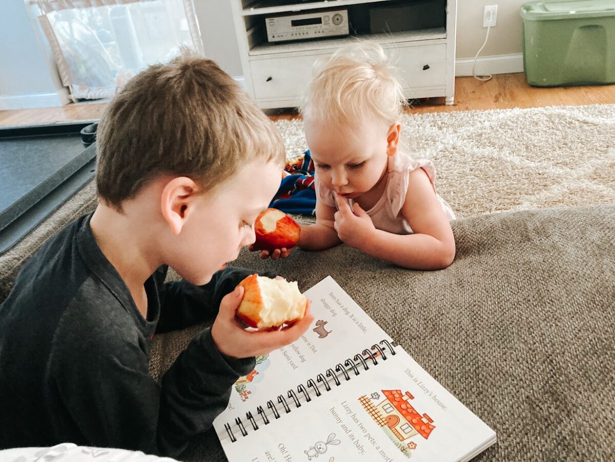 How to Homeschool Multiple Ages (Without Losing Your Mind) - Teach Me, Mama