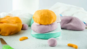 How to Make Homemade Playdoh (Super Easy No-Cook Recipe Kids Love)